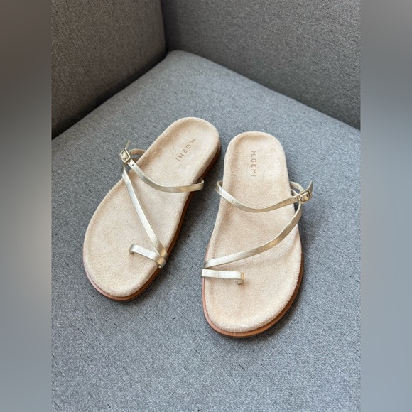 M. GEMI The Lorella In Champagne Sandals Slippers Women's Leather Size 6.5 - Picture 6 of 6